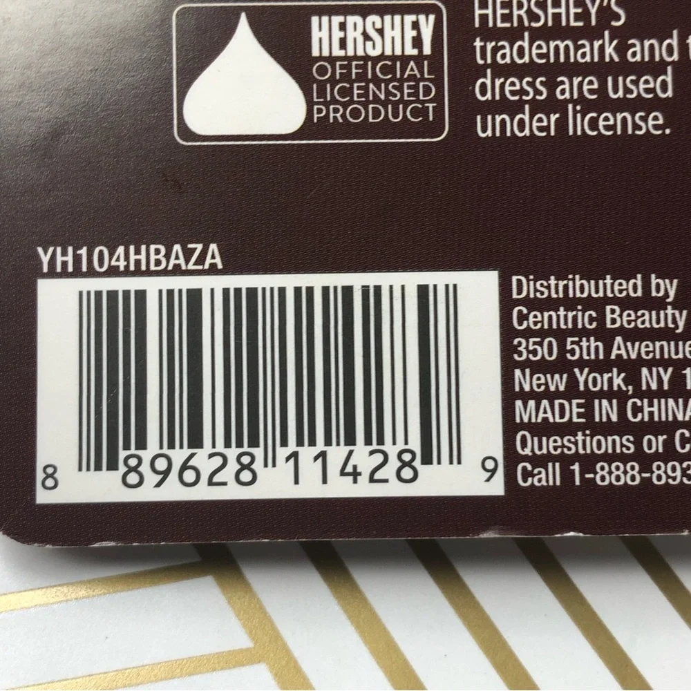 Hershey’s & Reese’s Milk Chocolate Peanut Butter Cup Flavor Lip Gloss Gift Set - Picture 9 of 15